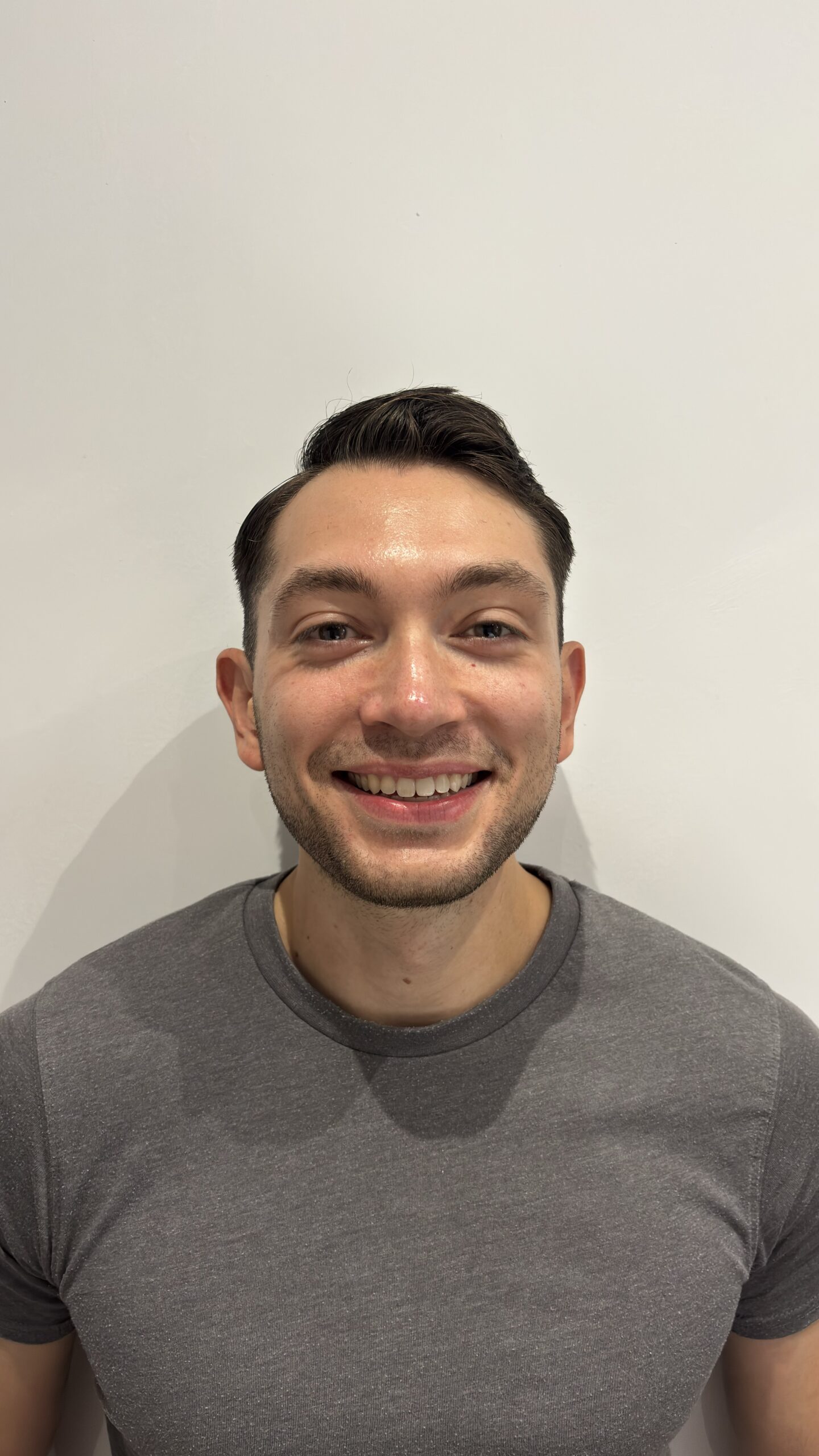 Javier Orozco is a physio at West End Physio Glasgow